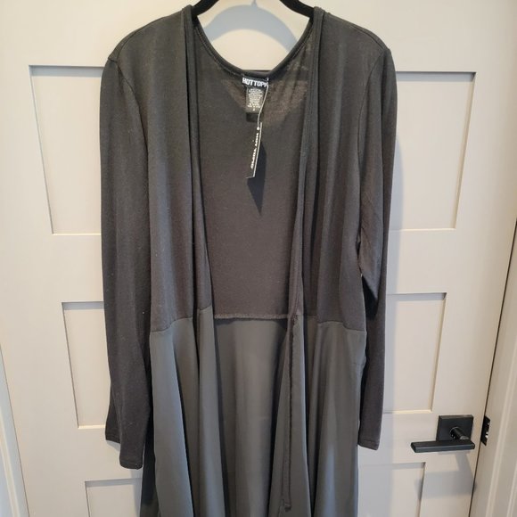 HOT TOPIC Black Tie Front Girls Drape Cardigan Size 3 - Picture 4 of 9